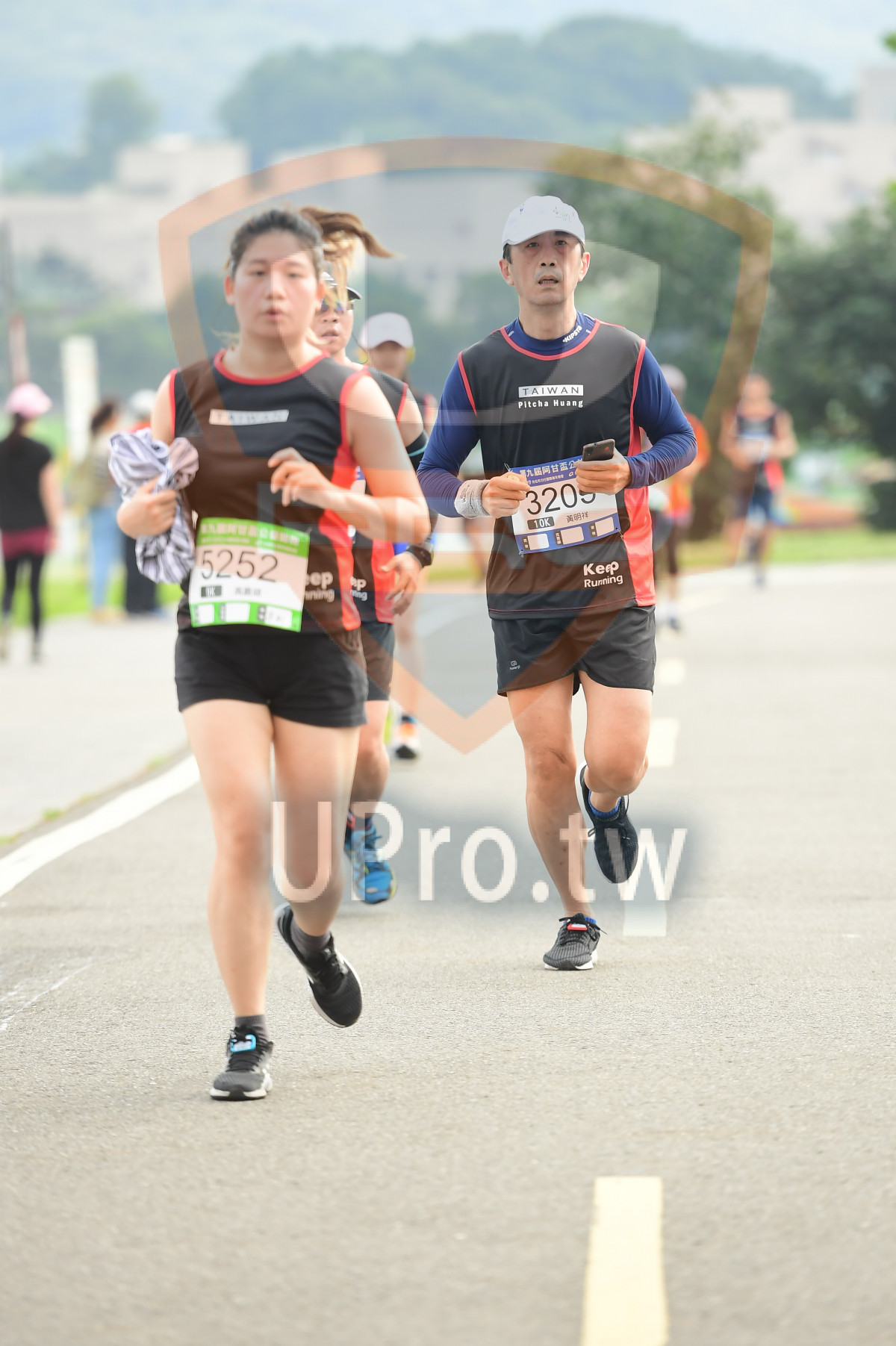 TAIWAN,,5252,Keep,Running|終點1|中年人