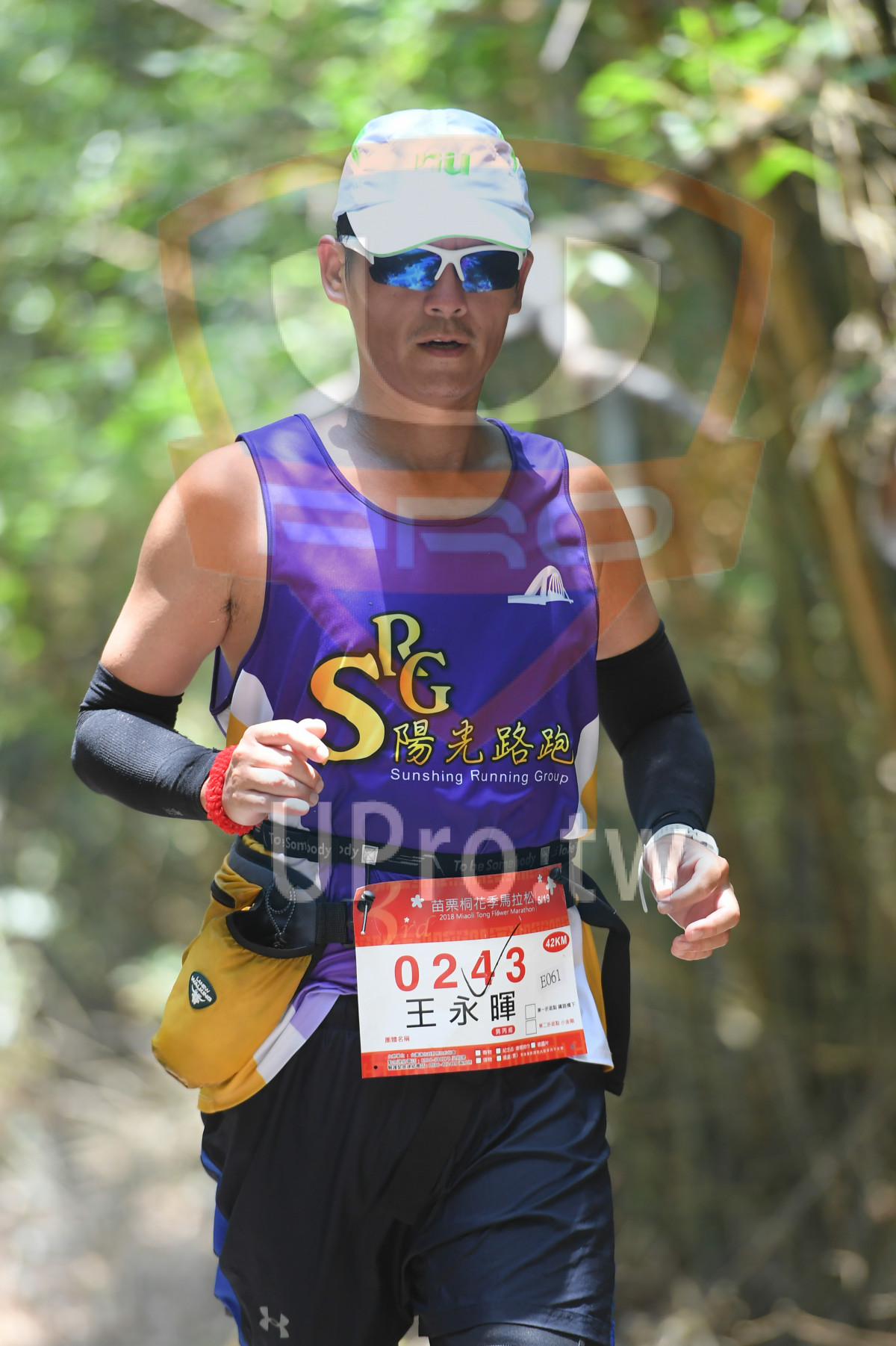 ,Sunshing Running Group,ToiSomhody ody,To be Somehady lo,*5/19,:,201B Miaoi Tong Föwer Ma tt1o,2K,0243,,1|綠色隧道3|中年人