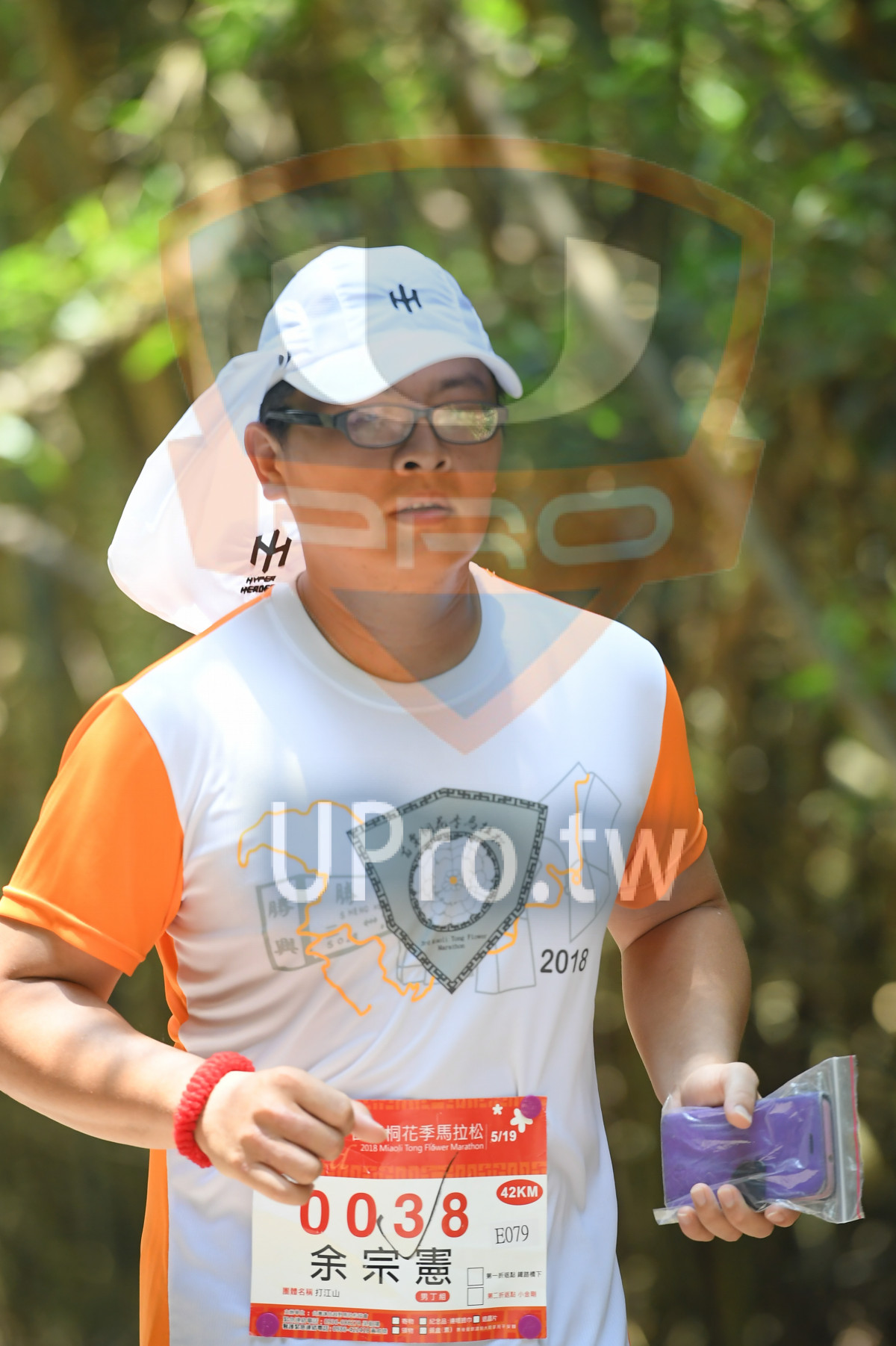 ,2018,5,19,2018 Madi Tong Fiwes Marathon,038,,42KM,E079,|綠色隧道3|中年人