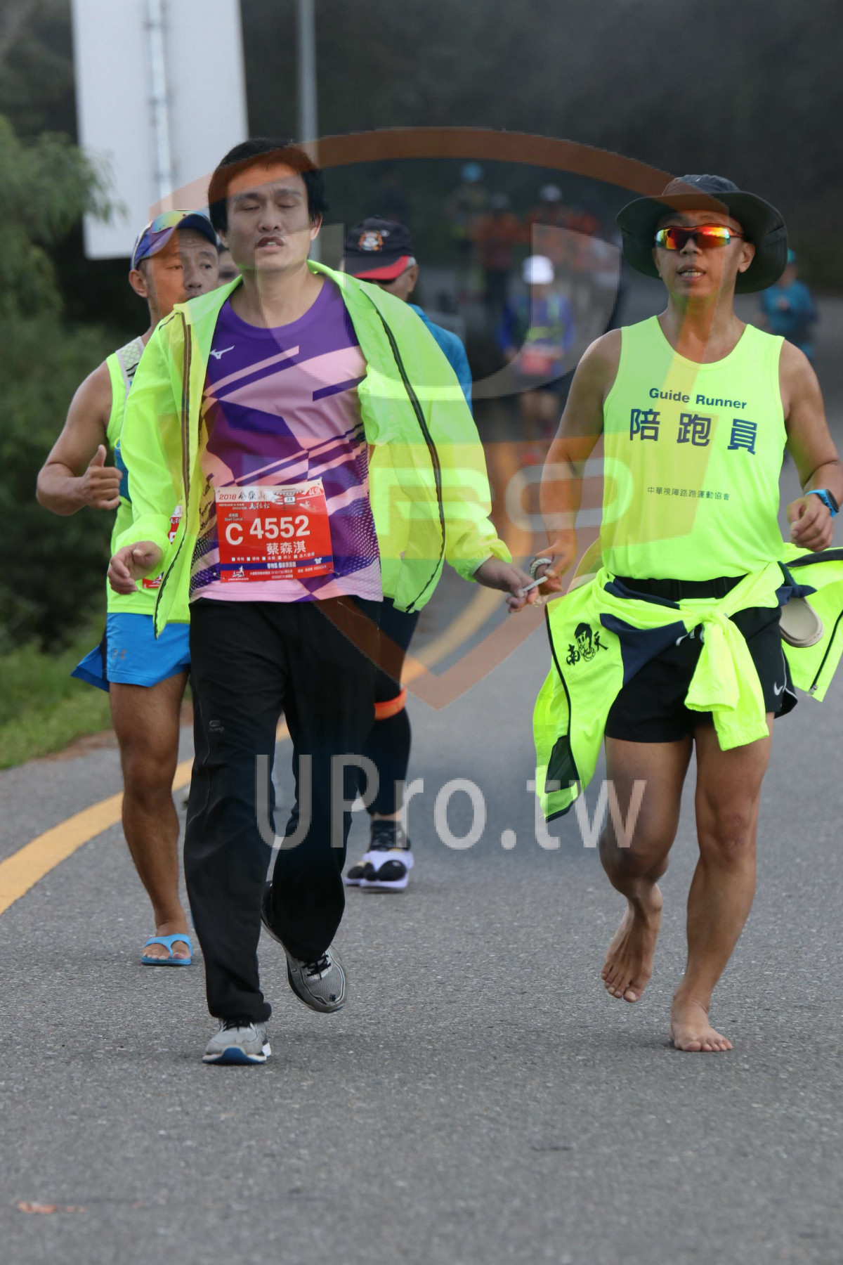 Guide Runner,,2015,を4552|