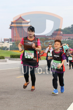 2018 第九屆阿甘盃公益路跑(Soryu Asuka Langley)：Yiloen,第九届阿甘盃公益路跑,5424,TAIWAN,5K,Keep,Running,九屆阿甘盃公益路跑,5420,吳爸希