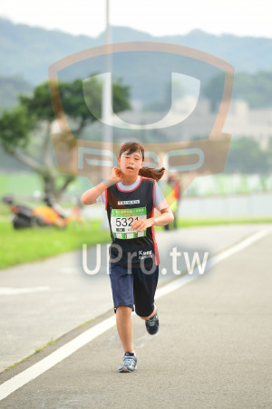 終點1(中年人)：TAIWAN,屆阿甘盃公益路跑,532,Keep,Running
