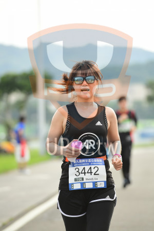 終點1(中年人)：S RUN,九屆阿甘盃公益路跑,3442,10K Wendy Liu,完,Li9?