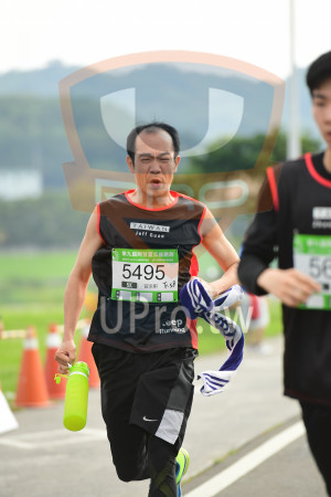 終點1(中年人)：TAIW AN,Jeff Guan,第九届阿甘盃公益路跑,5495,56,5K,官永軒,下、58,eep,Running