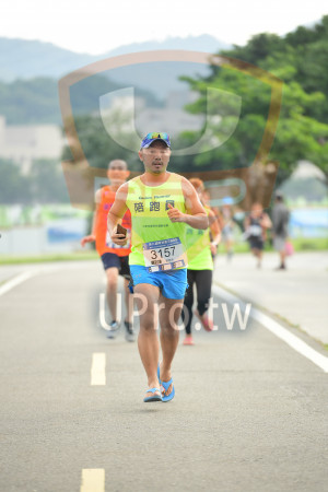 終點1(中年人)：Guide Runner,陪跑医,第九屆阿甘盃公益,3157,10K