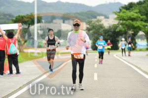 終點4(中年人)：RUNNING,21K,胡純仁
