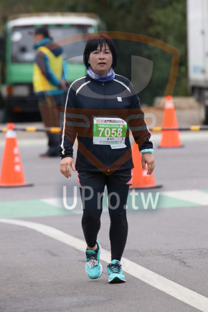 ()：2019金門馬拉松,半程馬拉松210975KM,7058,盧海萍