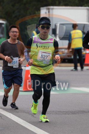 ()：SZIOLS,sporls glasses,2019金門馬拉松tOMA,全程馬拉松42 195KM,527,林淵博,351