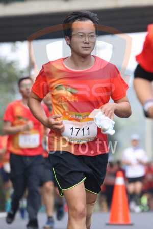 ()：11KM健跑組男生