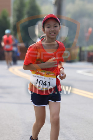 ()：2.28,11KM健跑組女生組,鄭卉岑,1041